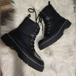 Pre loved Sincerely Jules combat boots